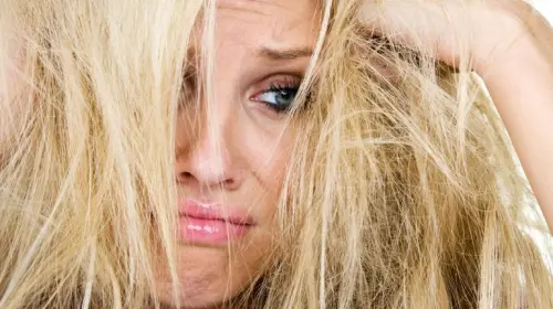 Faire pousser les cheveux plus vite après la ménopause